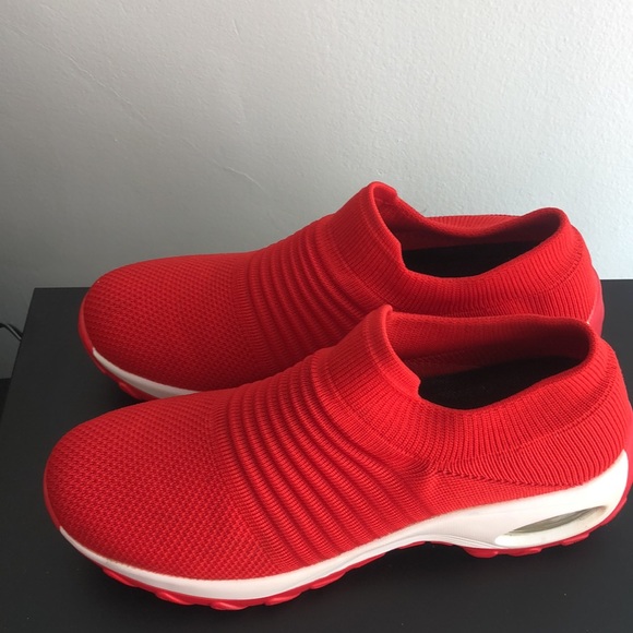 Memory foam sneakers, slip on, size 9.5,arch support Hyper soft orthopedic brand - Picture 1 of 7